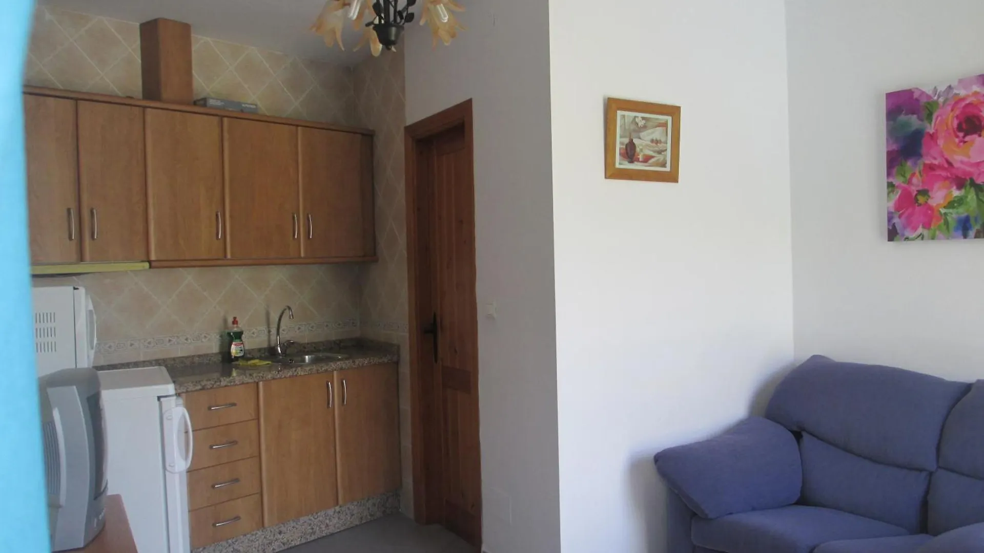 Conjunto Rural Las Rosas Frigiliana 0*,